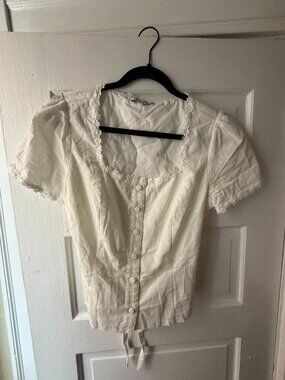 RIHOAS ivory lace trim puff sleeve button front top NWT size M